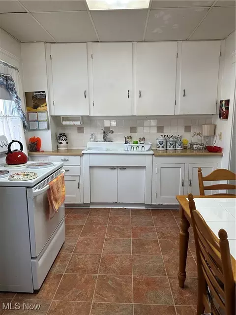 7224 Maple St, Mentor, OH 44060 photo 10