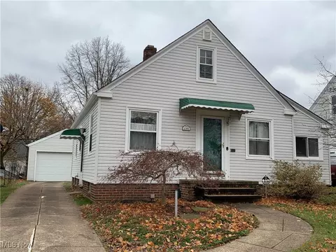 12301 Mortimer Ave, Cleveland, OH 44111