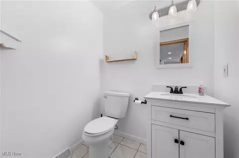 1878 Cedarhurst Dr, Wickliffe, OH 44092 photo 25