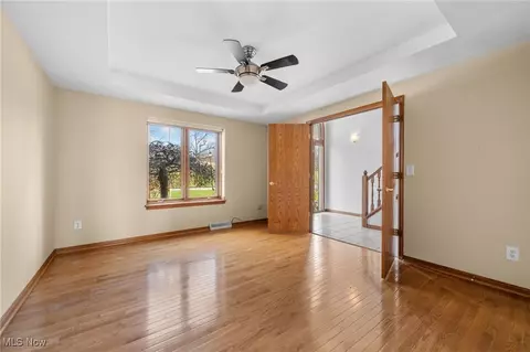 1878 Cedarhurst Dr, Wickliffe, OH 44092 photo 11
