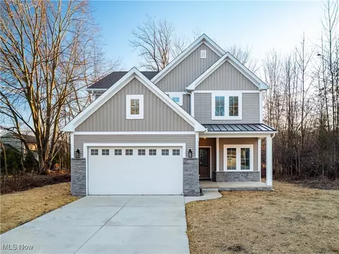 31715 Woodbridge Way, Avon Lake, OH 44012