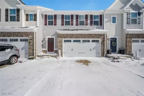 1164 Starboard Dr, Medina, OH 44256
