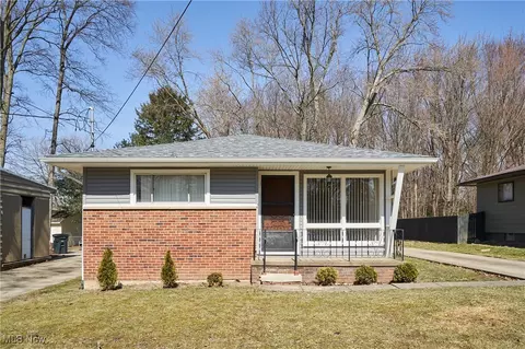 1175 Jason Ave, Akron, OH 44314