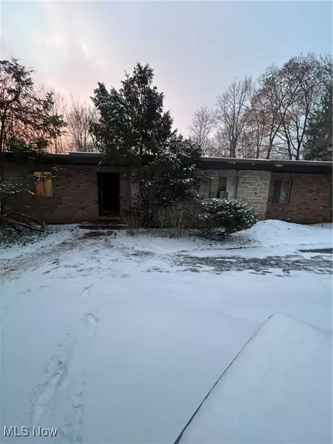 13508 Chillicothe Rd, Novelty, OH 44072