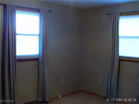59 W 10th St, Dresden, OH 43821 photo 12