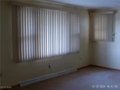 59 W 10th St, Dresden, OH 43821 photo 10