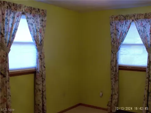 59 W 10th St, Dresden, OH 43821 photo 13