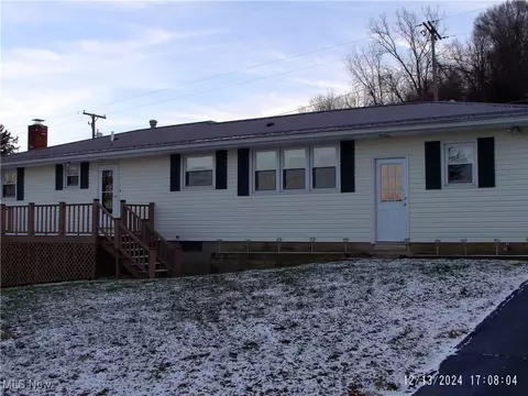 59 W 10th St, Dresden, OH 43821 photo 3