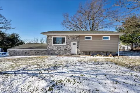 2879 St Johns Rd, Colliers, WV 26035