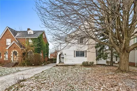 19375 S Lake Shore Blvd, Euclid, OH 44119
