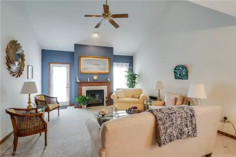 2706 Marsh Ave NW, Canton, OH 44708 photo 9