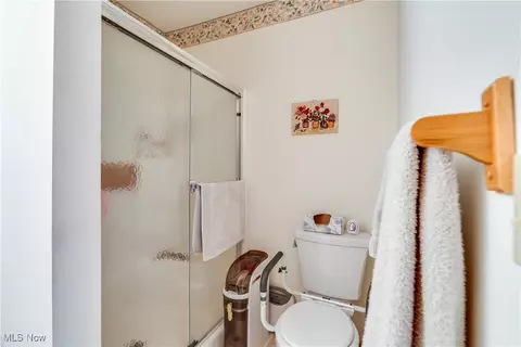 2706 Marsh Ave NW, Canton, OH 44708 photo 18