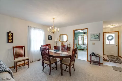 2706 Marsh Ave NW, Canton, OH 44708 photo 7