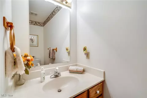 2706 Marsh Ave NW, Canton, OH 44708 photo 19