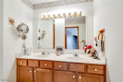 2706 Marsh Ave NW, Canton, OH 44708 photo 17