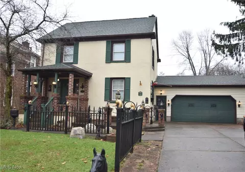 313 Pennsylvania Ave, Mcdonald, OH 44437
