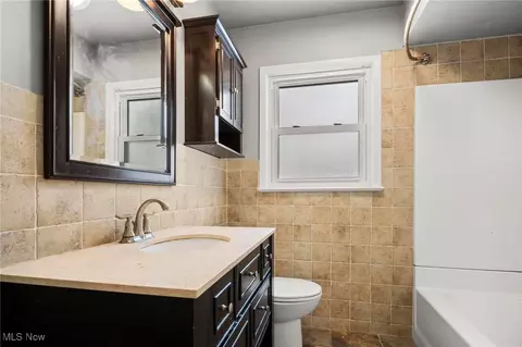 Bath - 34663 White Rd, Willoughby Hills, OH 44092 photo 1 of 3