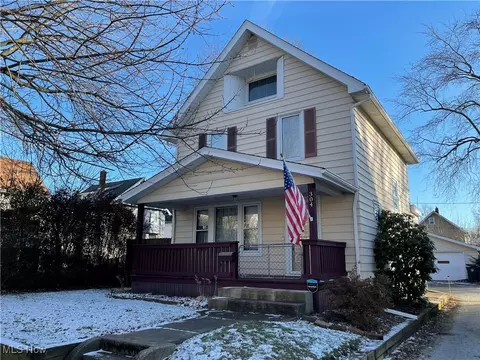 304 Ivy Pl, Akron, OH 44301