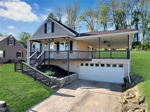161 Parkview Dr, Wintersville, OH 43953