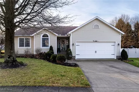 1619 Brentwood Dr, Wooster, OH 44691
