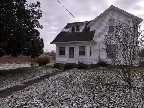 156 Burbank St, Creston, OH 44217