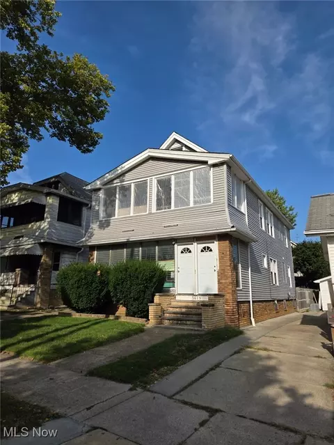3619 W 122nd St, Cleveland, OH 44111