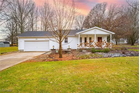 5411 Virginia Dr, Youngstown, OH 44515