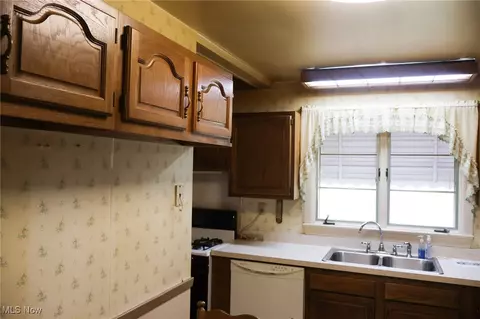 6637 Center Rd, Ashtabula, OH 44004 photo 29