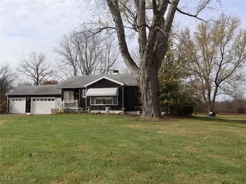 6637 Center Rd, Ashtabula, OH 44004 photo 8