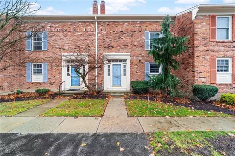 610 Trevitt W Cir #610, Euclid, OH 44143