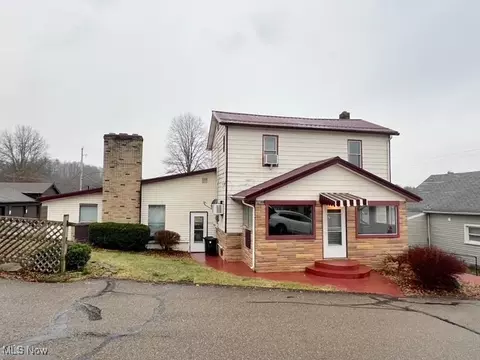 8 S Ohio St, Dellroy, OH 44620