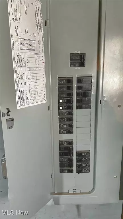 2115 2nd St SE, Canton, OH 44707 photo 6