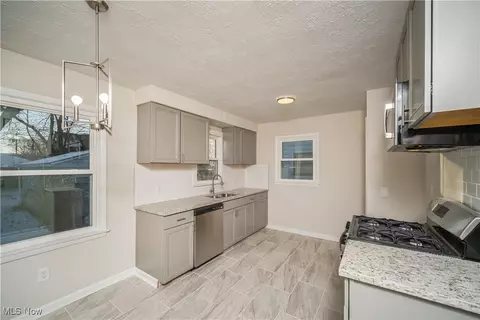 Other - 139 Dilworth St, Elyria, OH 44035 photo 4 of 8