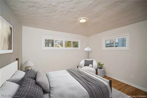 Bedroom - 139 Dilworth St, Elyria, OH 44035 photo 1 of 5