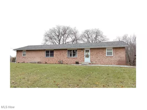 777 Waterloo Rd, Mogadore, OH 44260