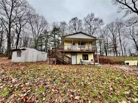 6009 Vo Ash Dr SW, Carrollton, OH 44615