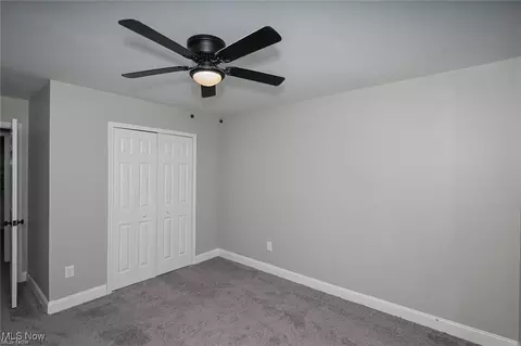 Bedroom - 7613 Jefferson Rd, Ashtabula, OH 44004 photo 4 of 8