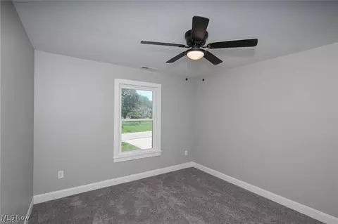 Bedroom - 7613 Jefferson Rd, Ashtabula, OH 44004 photo 1 of 8