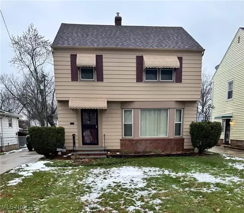 16715 Eldamere Ave, Cleveland, OH 44128