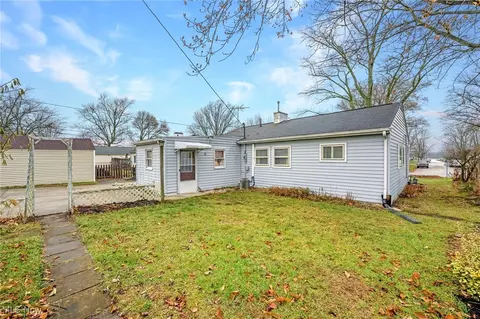 2714 Goble Dr, Lorain, OH 44055 photo 32
