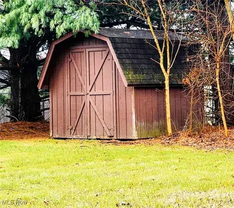 Other - 10667 Maple Ct, Minerva, OH 44657 photo 6 of 7