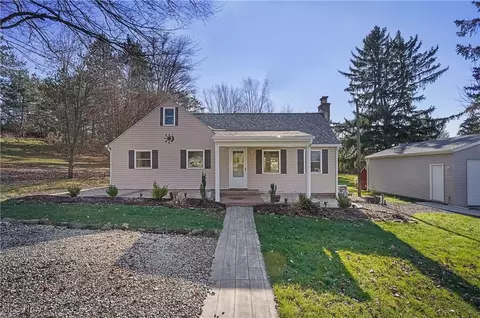4506 Grafton Rd, Brunswick, OH 44212