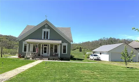 44845 Road Fork Rd, Caldwell, OH 43724