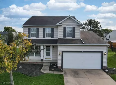 525 Seaton Ct, Akron, OH 44319