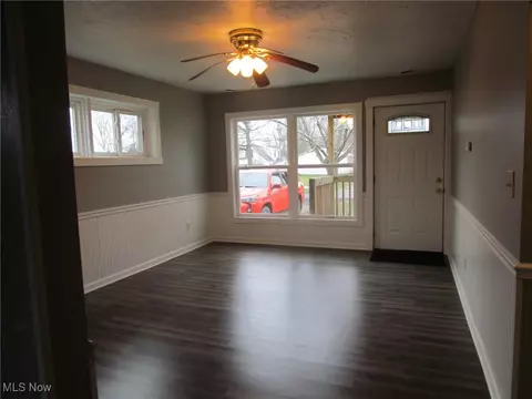 Living - 459 Third St, Geneva, OH 44041 photo 1 of 8