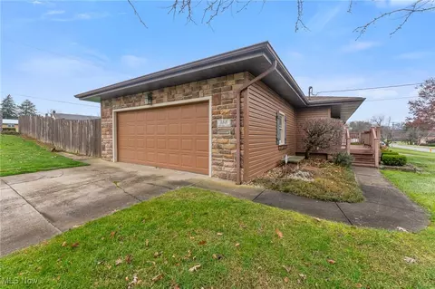 Other - 188 Lakeshore Dr, Struthers, OH 44471 photo 10 of 11