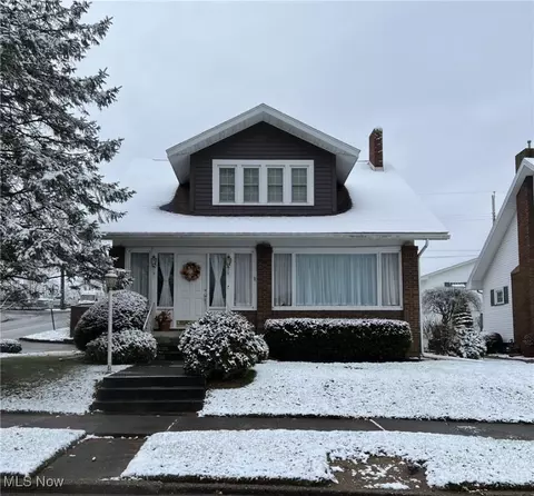 901 N 1st St, Dennison, OH 44621