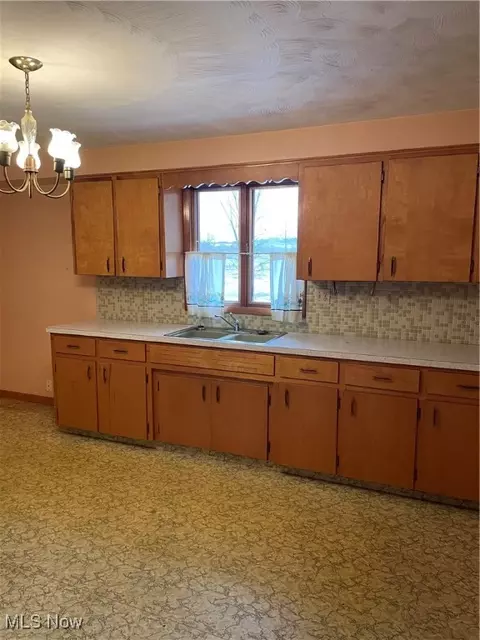3525 End Ave SE, Canton, OH 44707 photo 16
