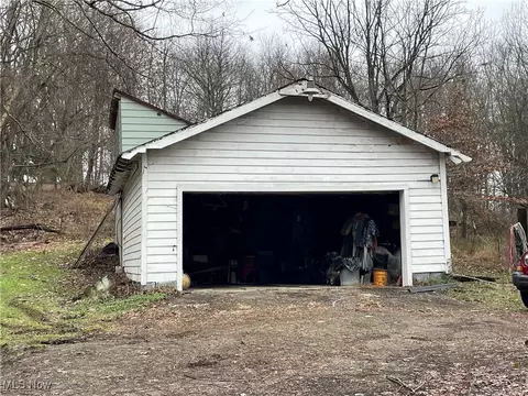 3525 End Ave SE, Canton, OH 44707 photo 3
