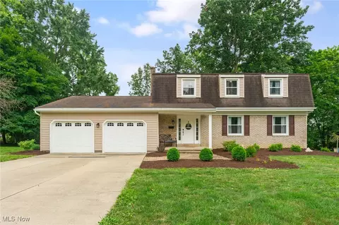131 Chapel Ln, Canfield, OH 44406